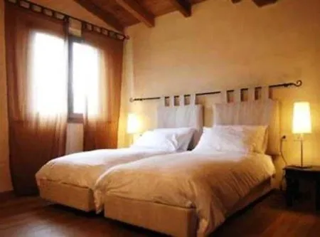 Apartmanhotel Borgo Pianello Country Resort