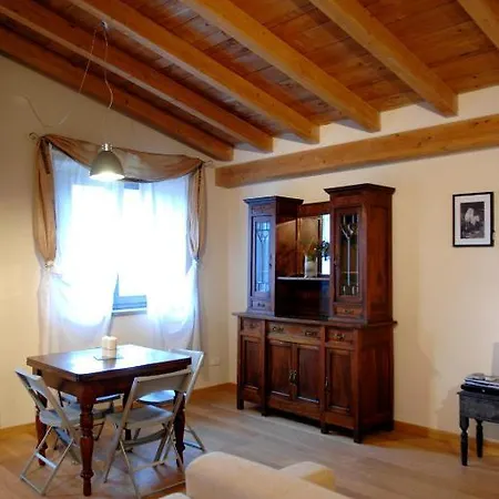 Apartmanhotel Borgo Pianello Country Resort