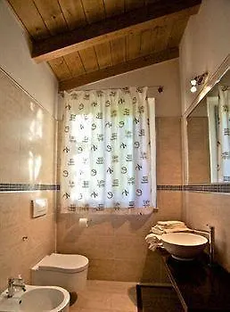 Borgo Pianello Country Resort Apartmanhotel 4*