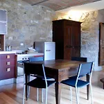 Borgo Pianello Country Resort Apartmanhotel 4*