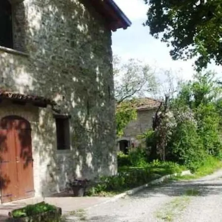 Lägenhetshotell Borgo Pianello Country Resort 4*