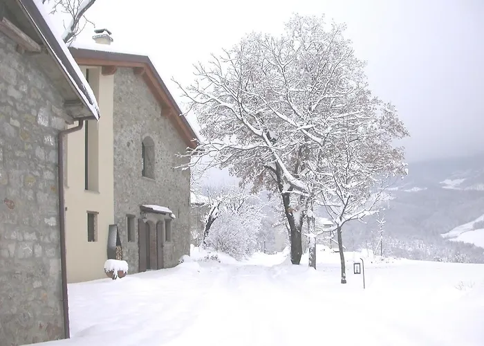 Aparthotel Borgo Pianello Country Resort 4*