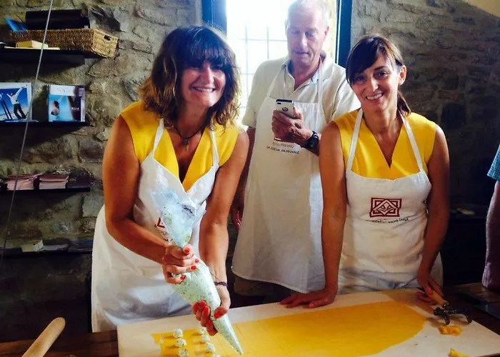 Aparthotel Borgo Pianello Country Resort 4*